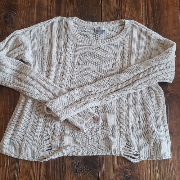 Loose knit distressed sweater - Picture 1 of 1